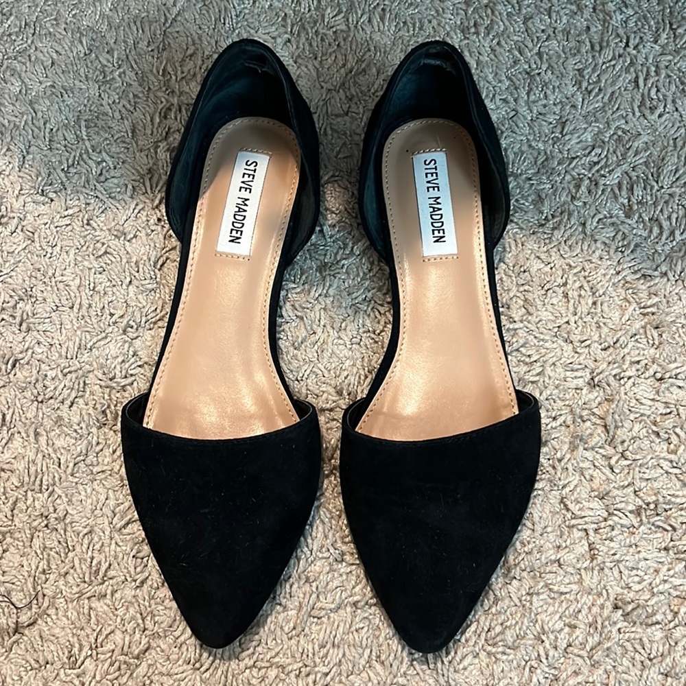 Steve Madden Pointed Toe Flats